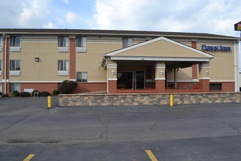 Countryside Inn & Suites Omaha East-Council Bluffs Ia Esterno foto