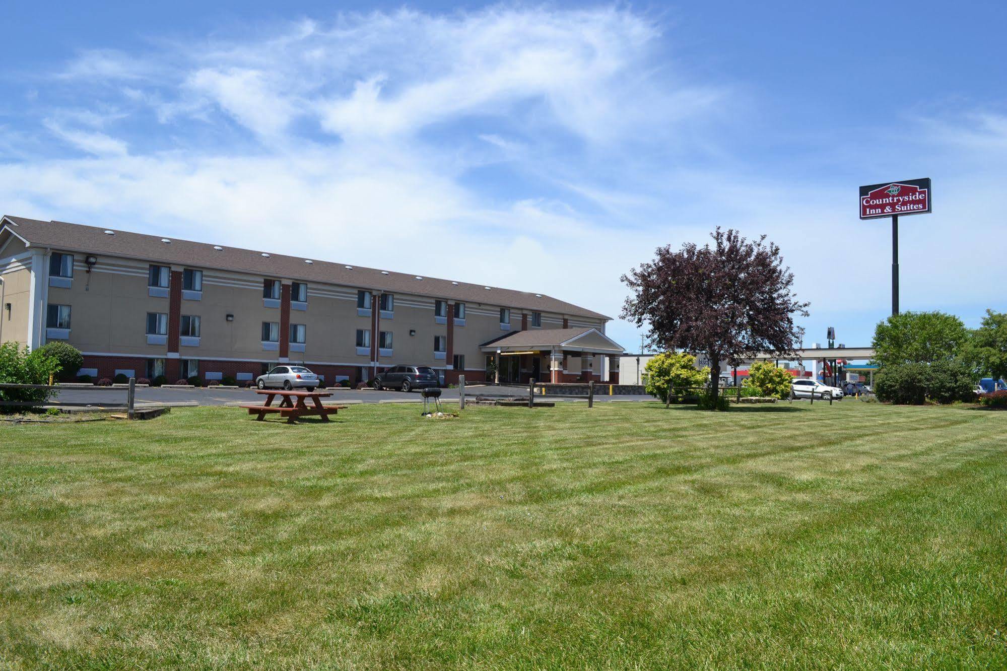 Countryside Inn & Suites Omaha East-Council Bluffs Ia Esterno foto