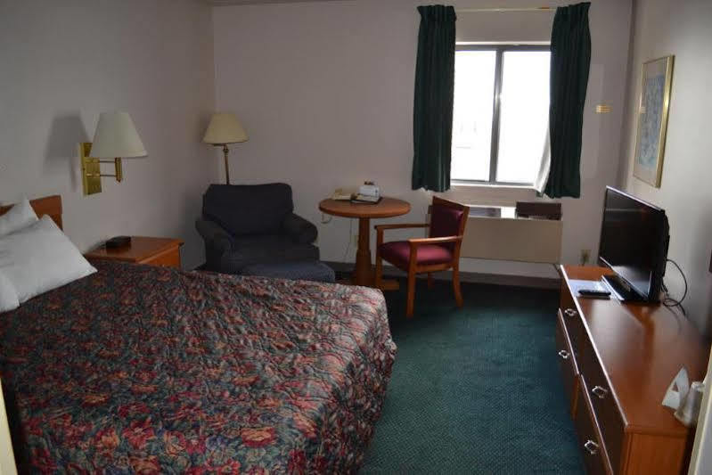 Countryside Inn & Suites Omaha East-Council Bluffs Ia Esterno foto