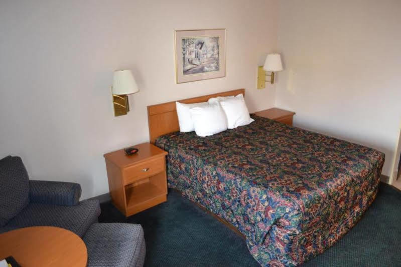 Countryside Inn & Suites Omaha East-Council Bluffs Ia Esterno foto
