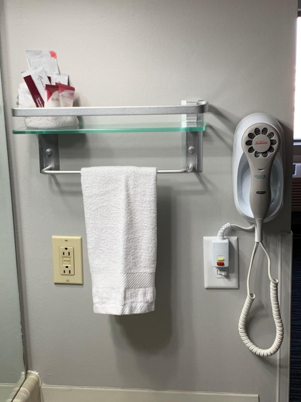 Countryside Inn & Suites Omaha East-Council Bluffs Ia Esterno foto