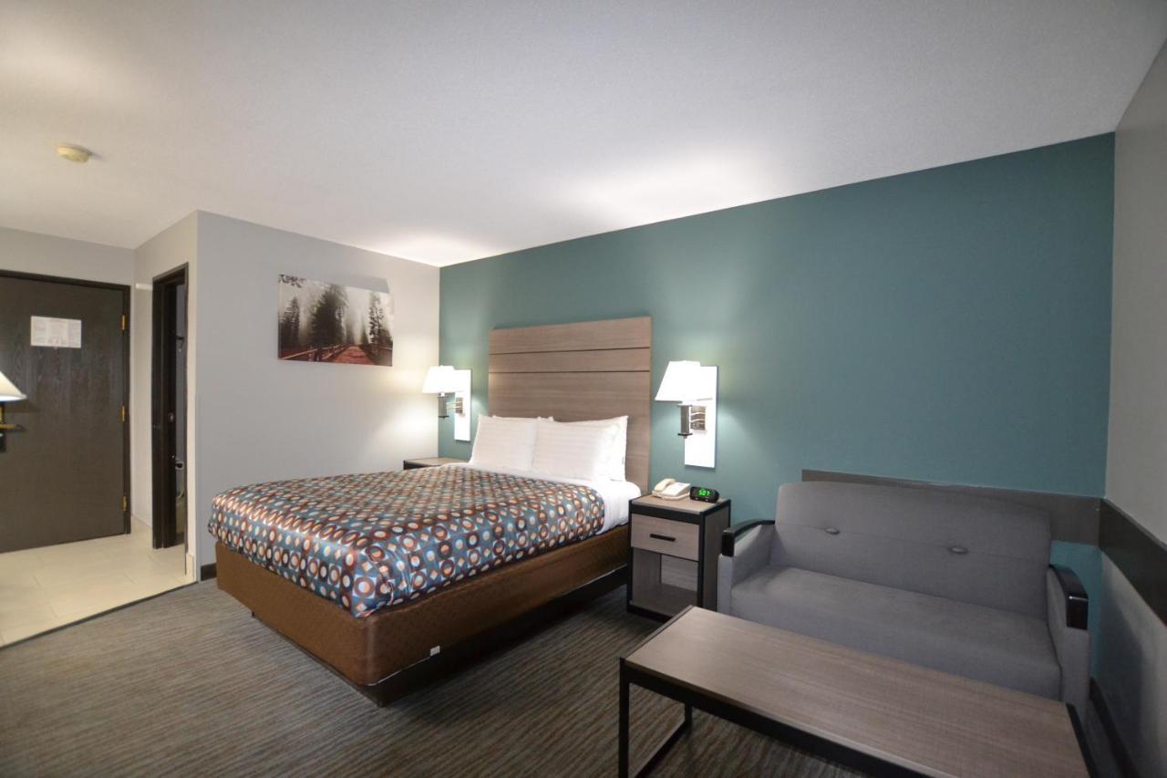 Countryside Inn & Suites Omaha East-Council Bluffs Ia Esterno foto